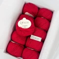 Cardiff Cashmere DK 564 Gerbera ( czerwień z nutką maliny )