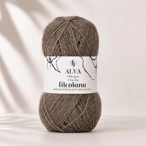 włóczka 100% alpaka w kolorze taupe