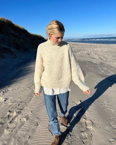 louvresweater.jpg