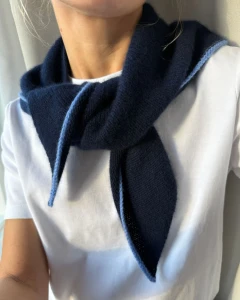 Wzór PetiteKnit Uma Scarf  w j. angielskim z polskim tłumaczeniem 