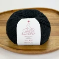 Włóczka Silky Wool 010 - czarny 50g/100m