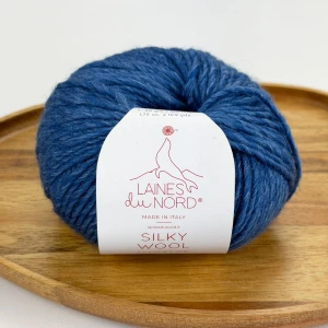 Włóczka Silky Wool 009 - niebieski 50g/100m ( Laines du Nord )